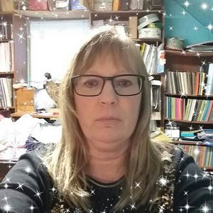 Meet your Posher, Danita